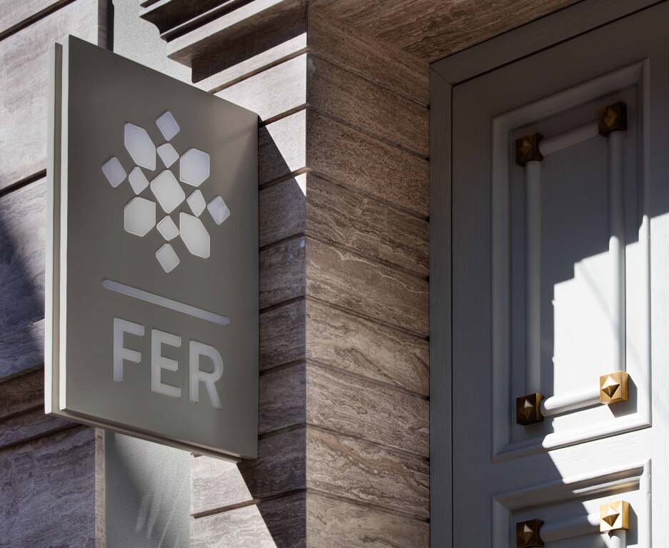 Fer Hotel - Photo 4