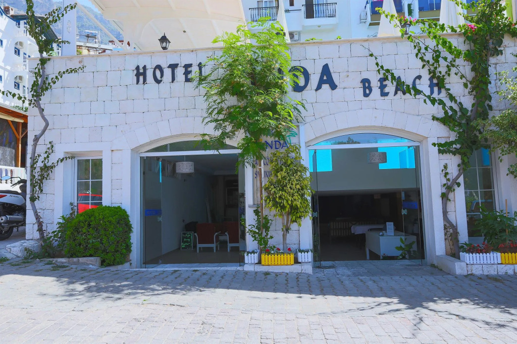 Linda Beach Hotel 