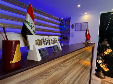 Moon Blue Hotel - Photo 4
