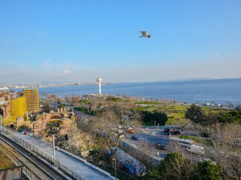 Seatanbul Hotel - Photo 2