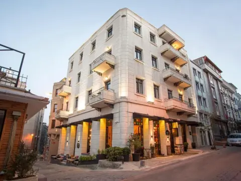 Selvese Collection Hotel Galata 1875 - Photo 1