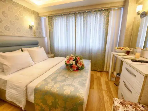 Ottoman Aydinlar - Photo 4