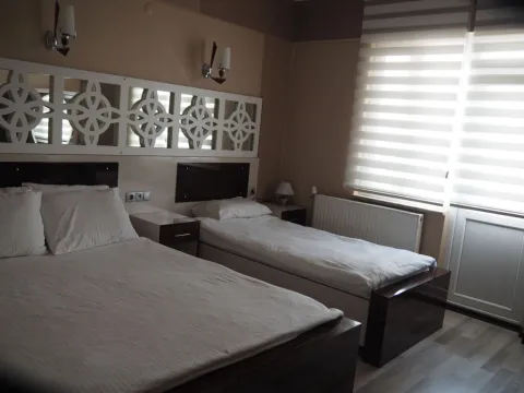 Ozbay Hotel - Photo 3