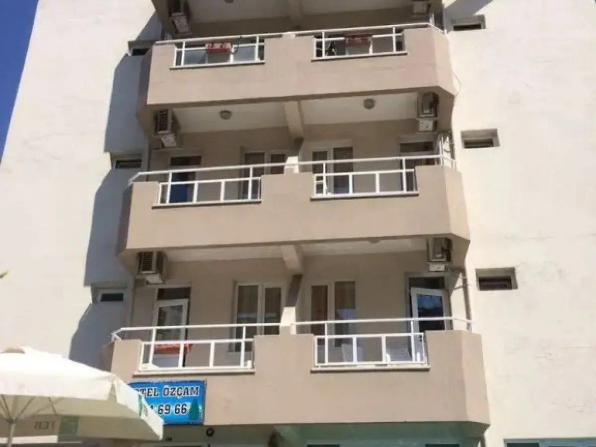 Ozcam Hotel