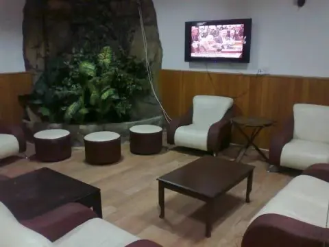 Ozgur Hotel - Photo 2