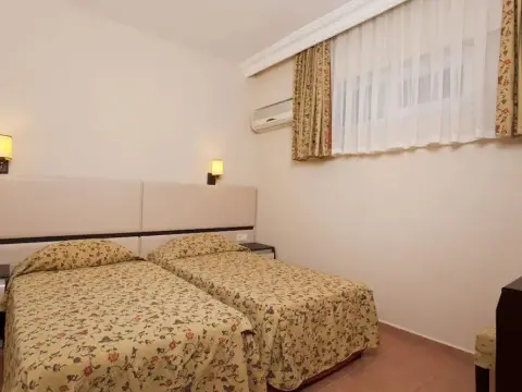 Palmiye Park Hotel - Photo 2