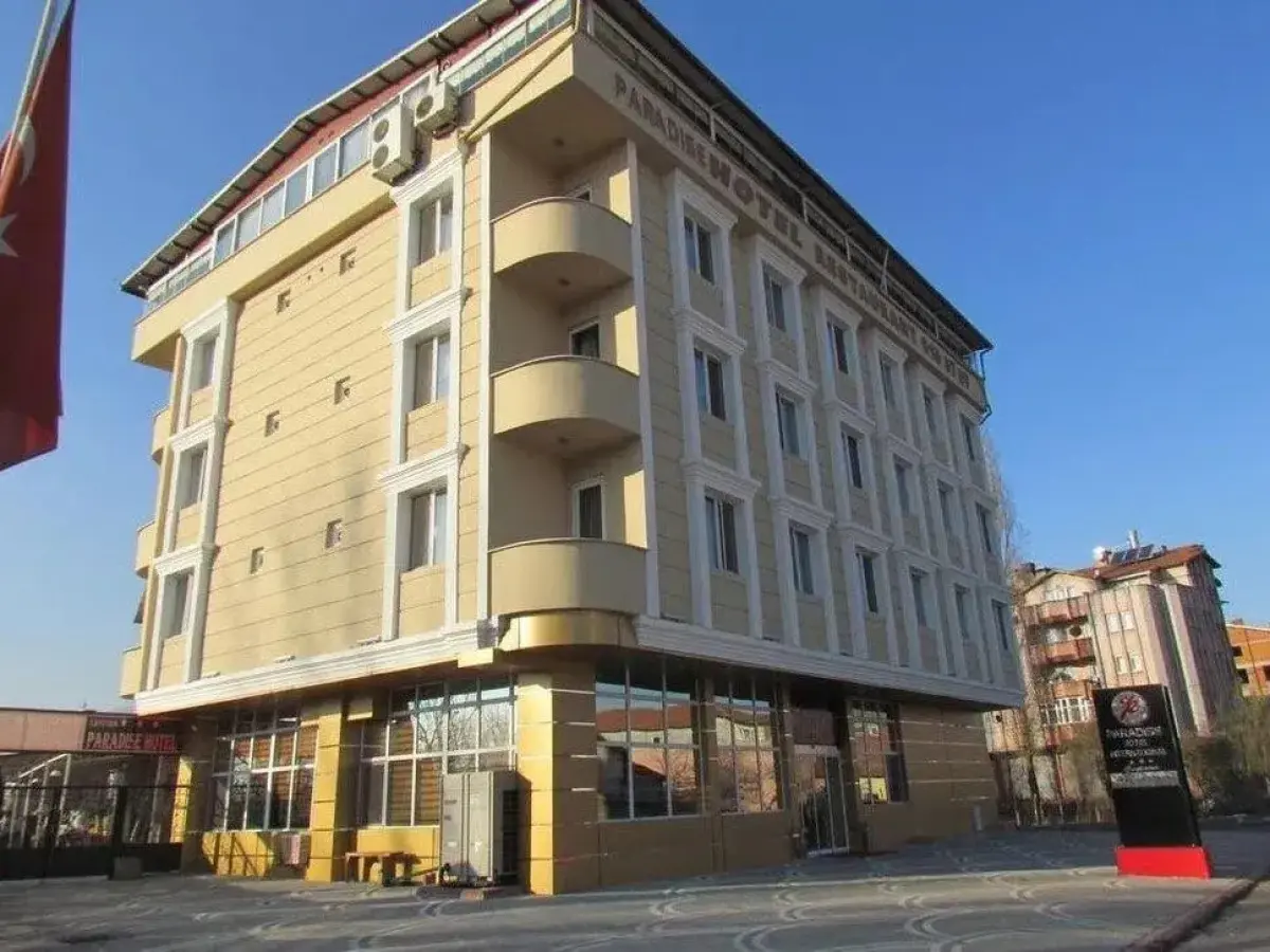 Paradise Caycuma Hotel