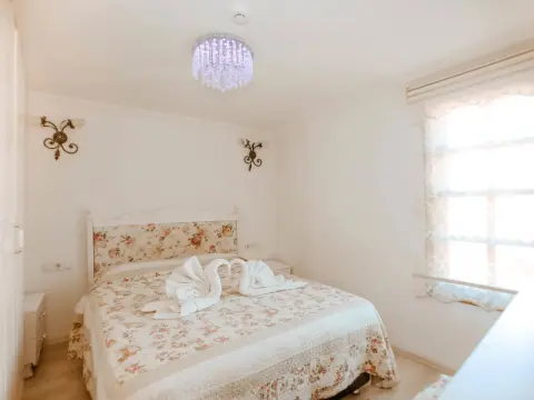 Patio Hotel - Photo 2