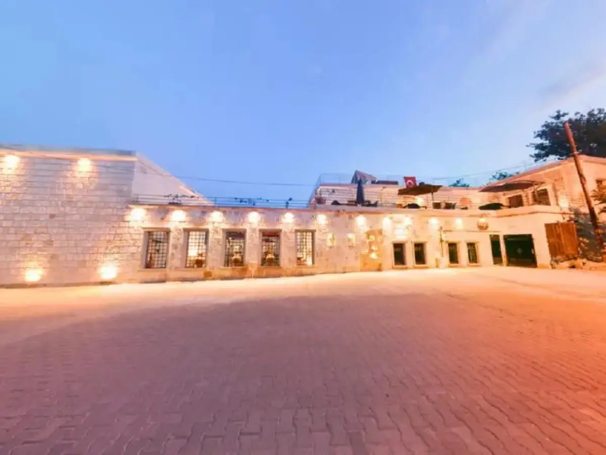 Pegas Cave Suites