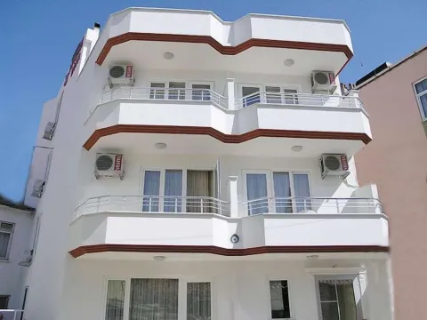 Pegasus Motel - Photo 1