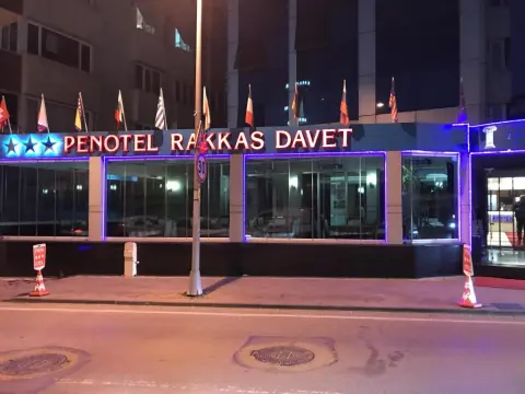 Pen Hotel - Photo 1