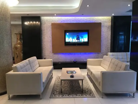 Pen Hotel - Photo 2