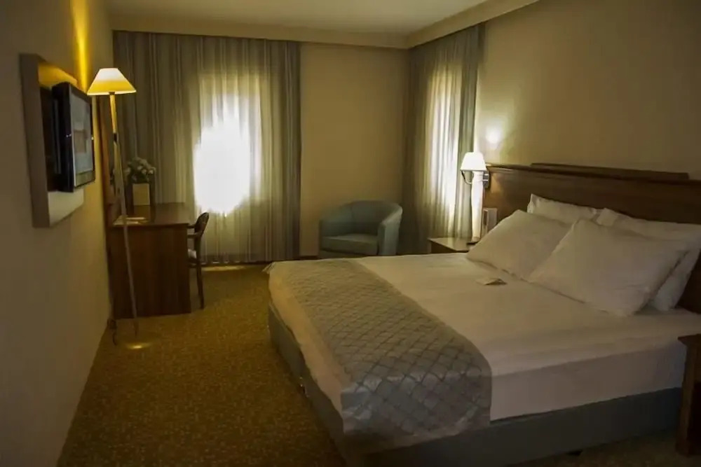 Peri Tower Hotel - Photo 3