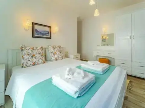 Pier Homes - Photo 4