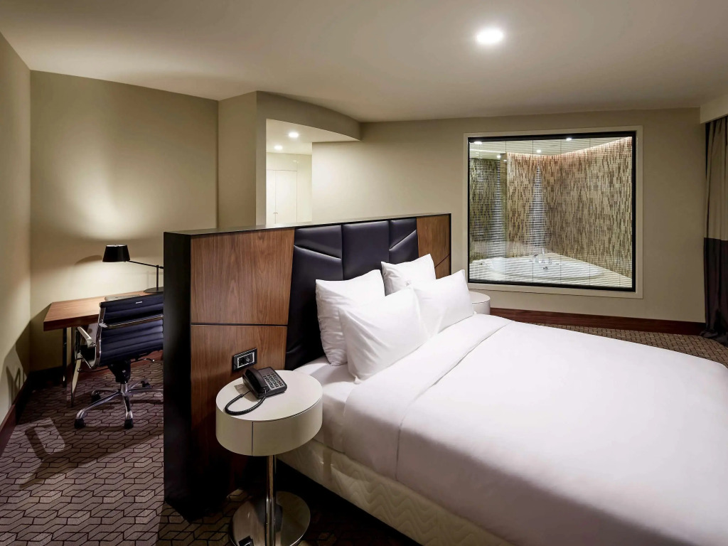 Pullman Istanbul Airport and Convention Center Hotel - Photo 4