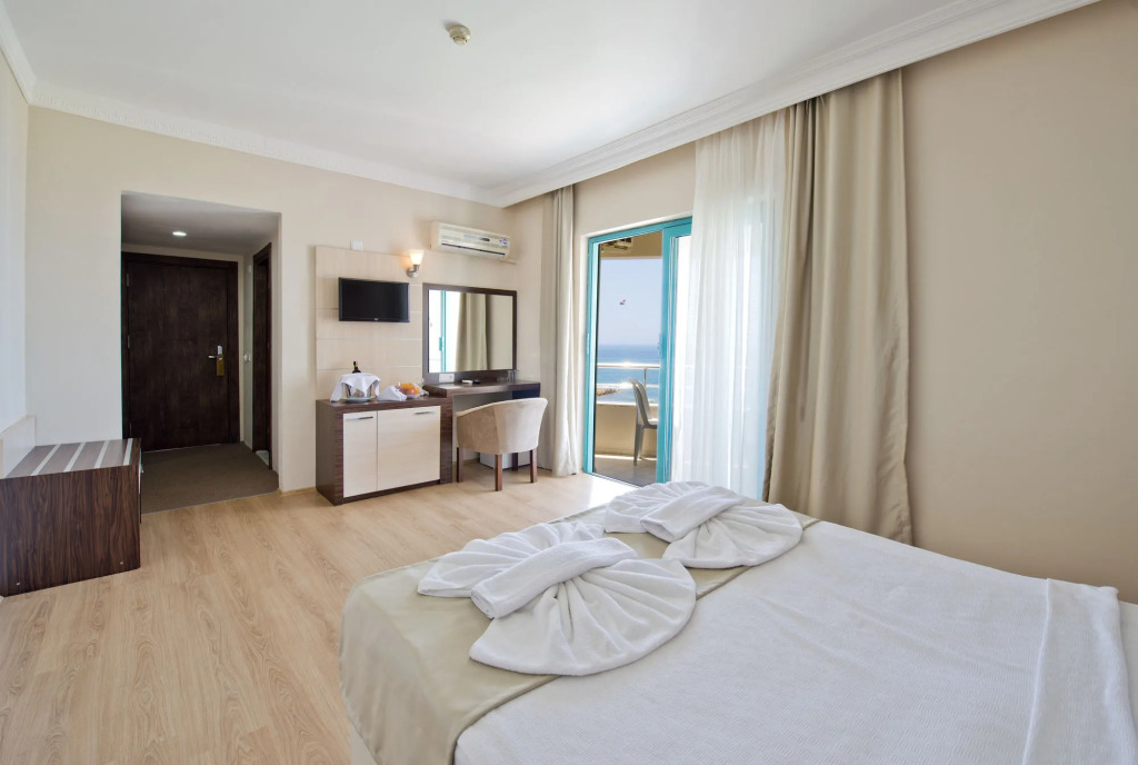 Pyxis Point Hotel - All Inclusive - фото 2