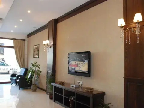 Reis Hotel - Photo 2