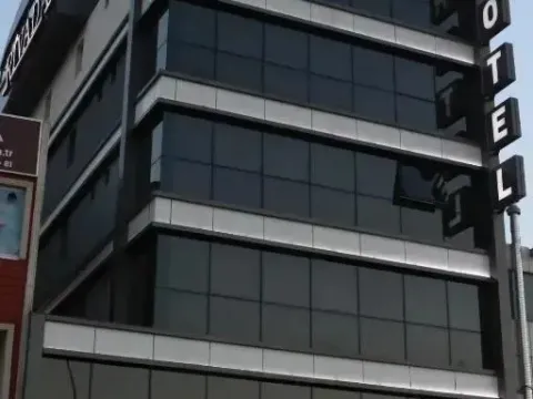 Rivada Hotel - Photo 1