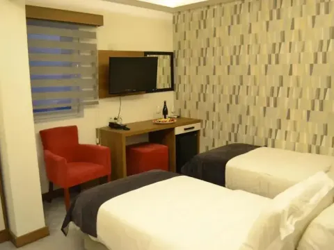 Rivada Hotel - Photo 3