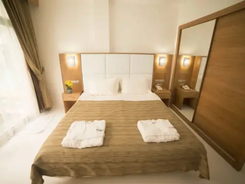 Rooms Bohemian Hotel - Foto 2