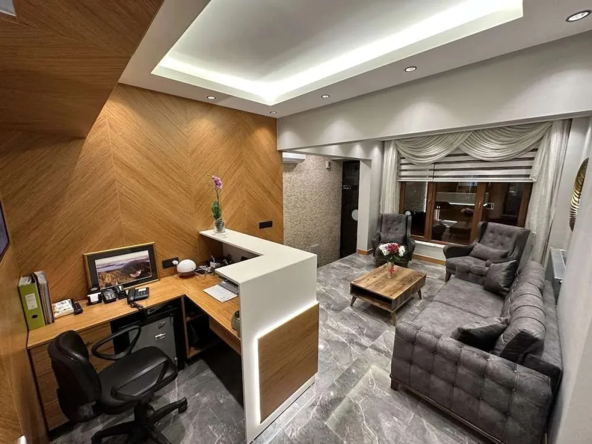 Rose Suites