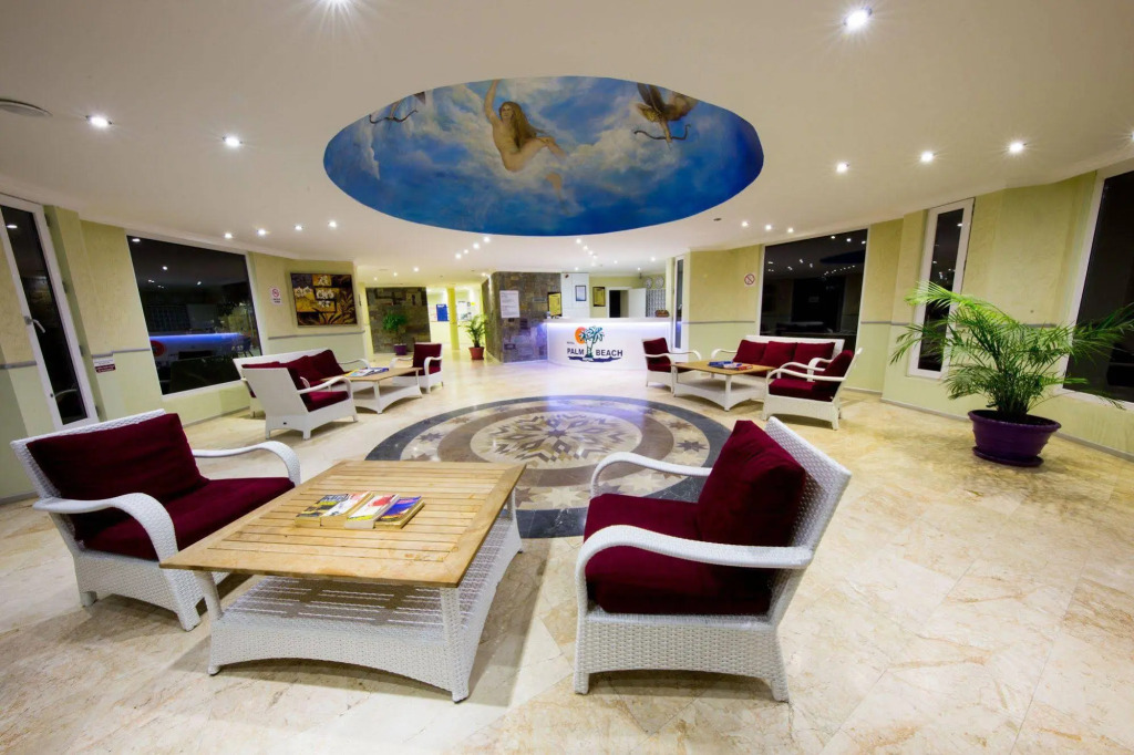 Royal Palm Beach Hotel - Photo 1