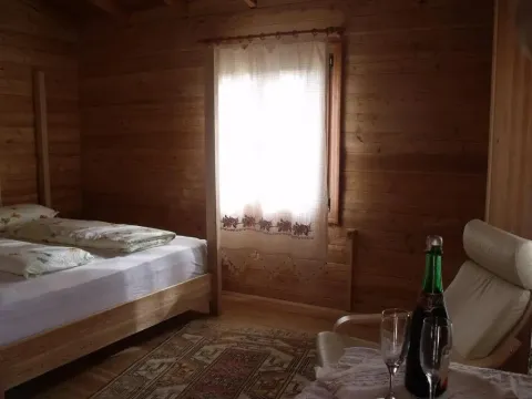 Sakin Vadi Winehouse - Photo 2