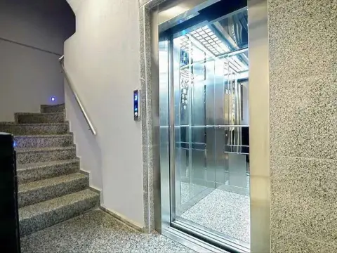 Sapphire Residence - Photo 1