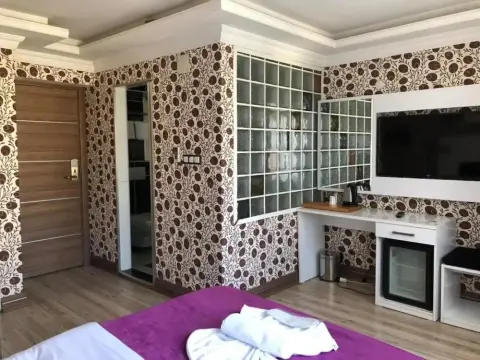 Sarajevo Rooms & Suites - Photo 4
