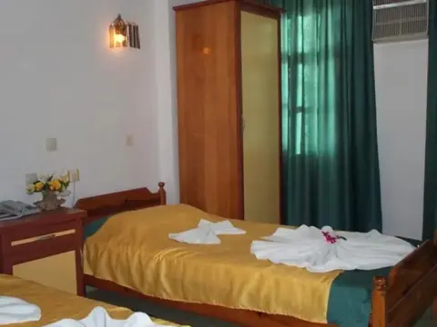 Seler Hotel - Photo 2