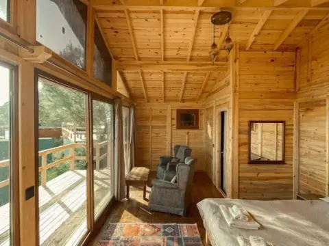 Shambala Lodge Hotel - Photo 1