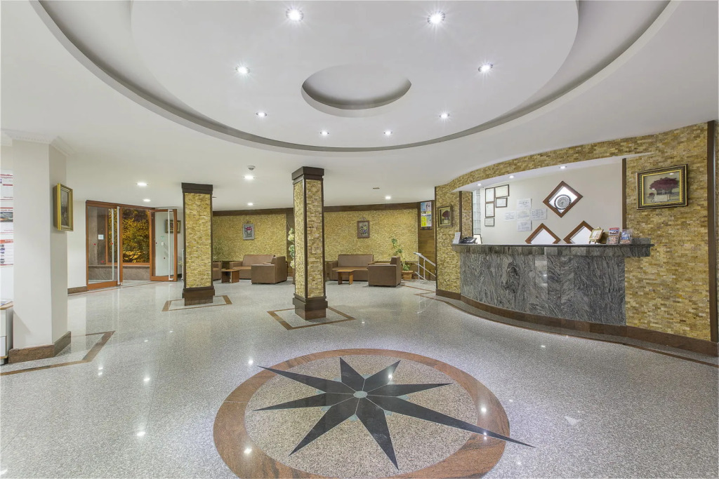 Side Resort Annex - Photo 2