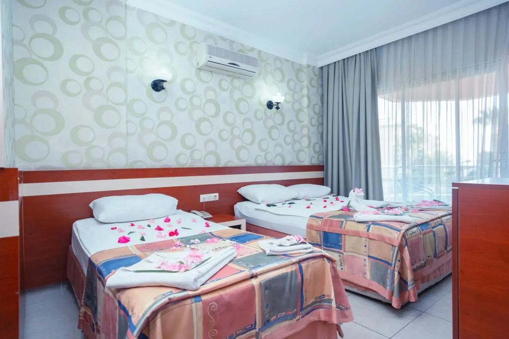 Simply Fine Hotel Alize - фото 4