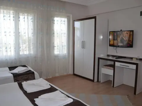 Simsek Hotel - Photo 2