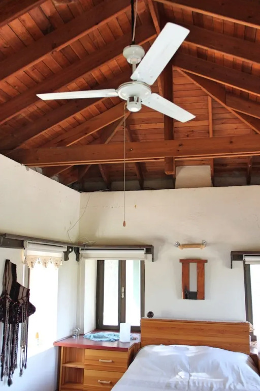 Stone House - Photo 4