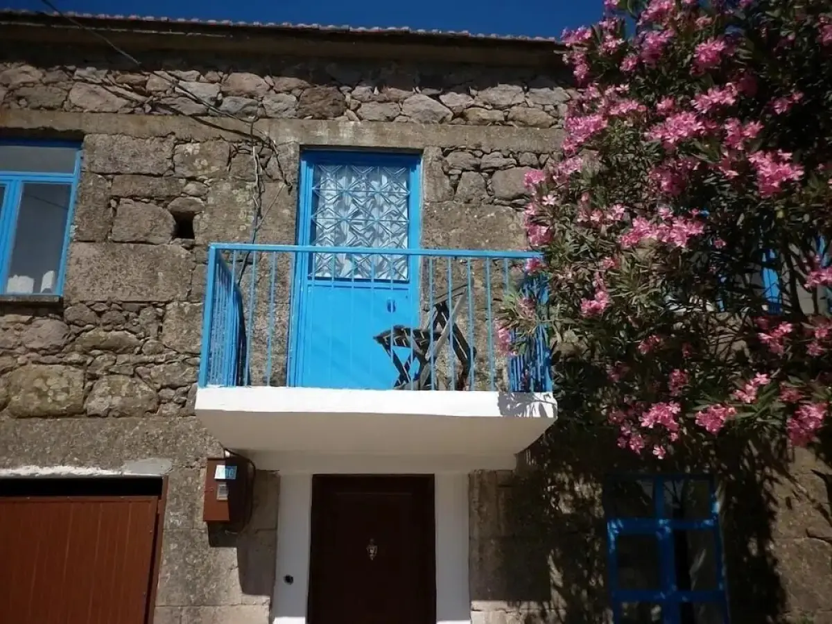 Stone House Natural Life