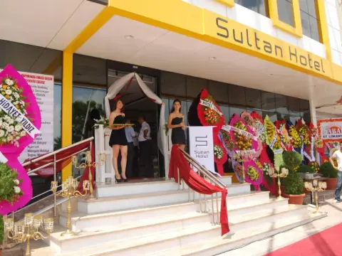 Sultan Hotel - Photo 2