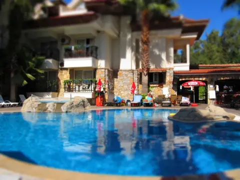 SunBlue Apart Hotel - Photo 3