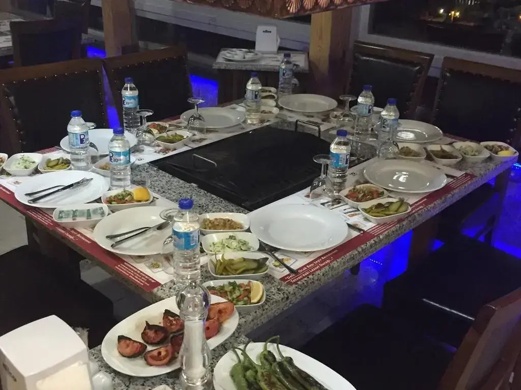 Tasar Royal Hotel - Photo 3