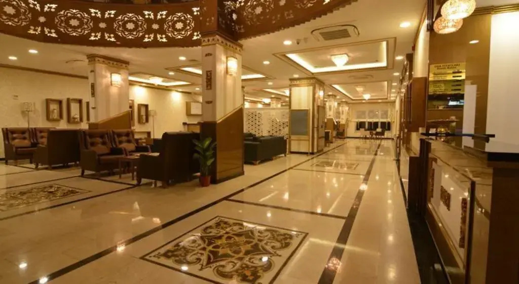 Tasar Royal Hotel - Photo 4