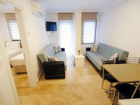 Taskiran Kaptan Apart