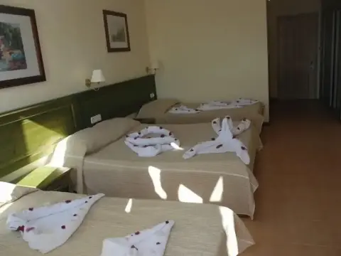 Tenda Hotel - Photo 4