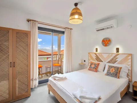 The Green Goose Hotel - Photo 3