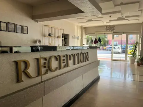 The Riada Hotel - Photo 4