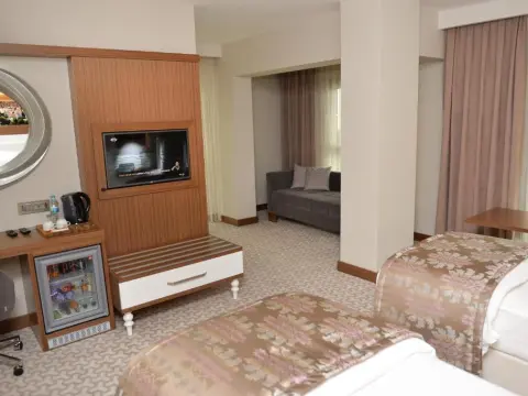 Tuna Otel Rezi̇dans - фото 3