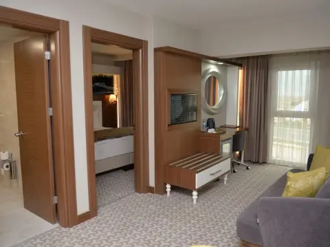 Tuna Otel Rezi̇dans - фото 4