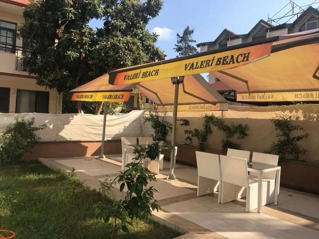 Valeri Beach Hotel - Foto 1