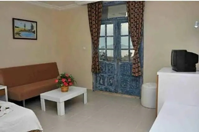 Victoria Suite Hotel & Spa - Photo 3