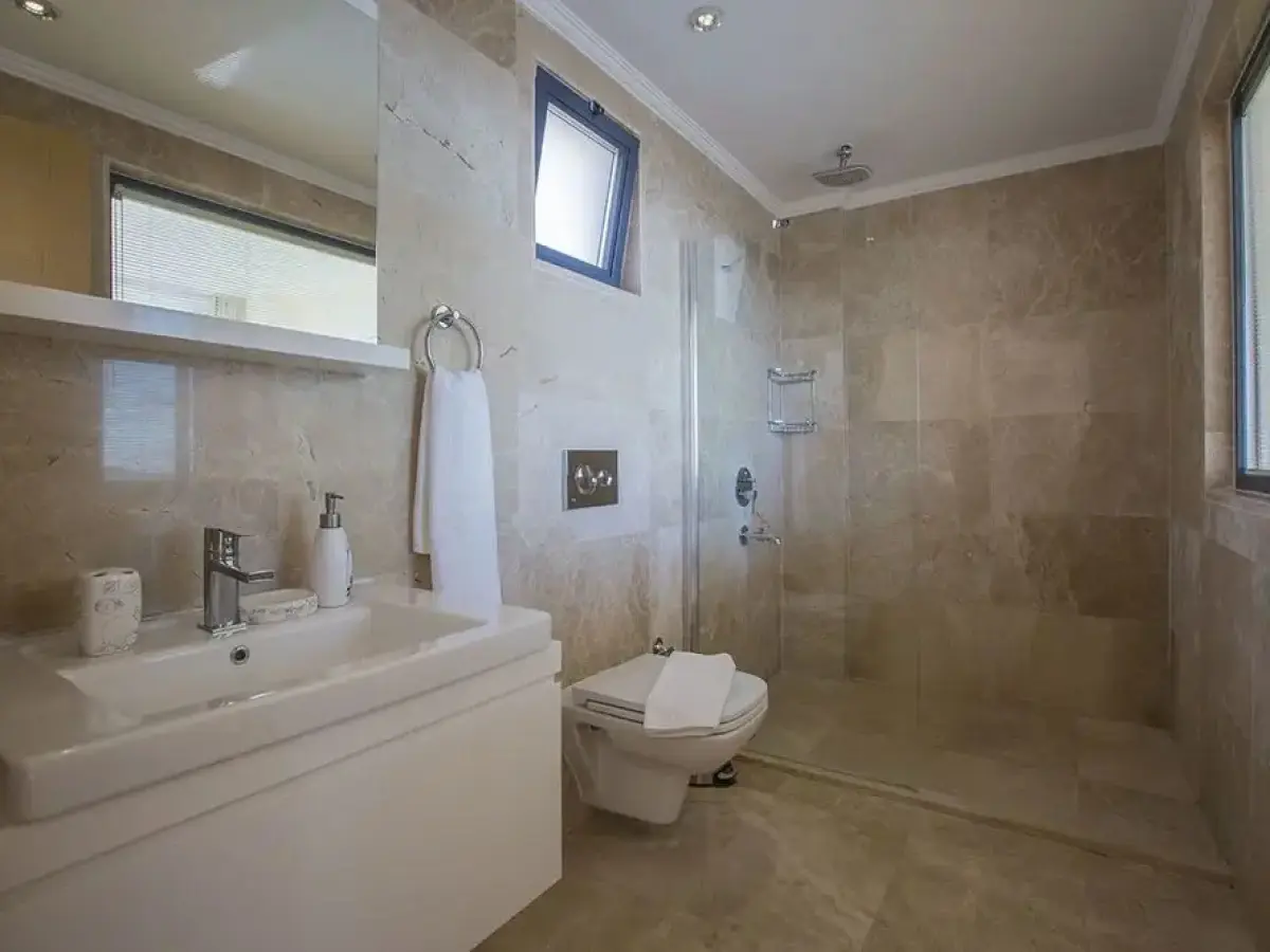 Villa Merak by Akdenizvillam