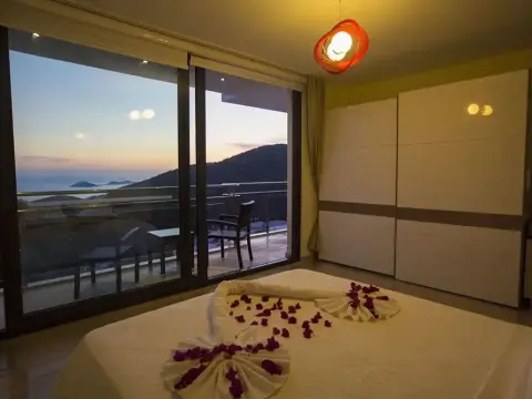 Villa Merak by Akdenizvillam - Photo 2